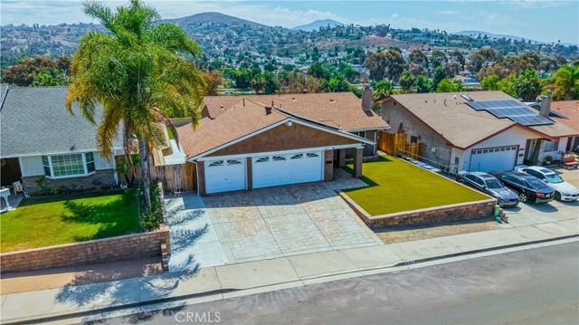 2145 Camino De Las Palmas, Lemon Grove, CA 91945