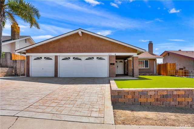 2145 Camino De Las Palmas, Lemon Grove, CA 91945
