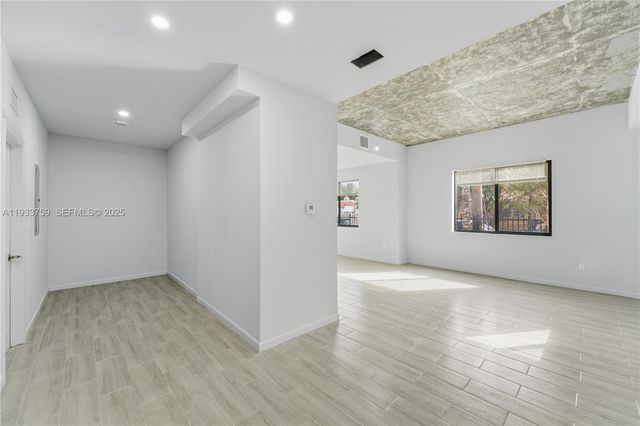 1393 NW 31st St A, Miami, FL 33142