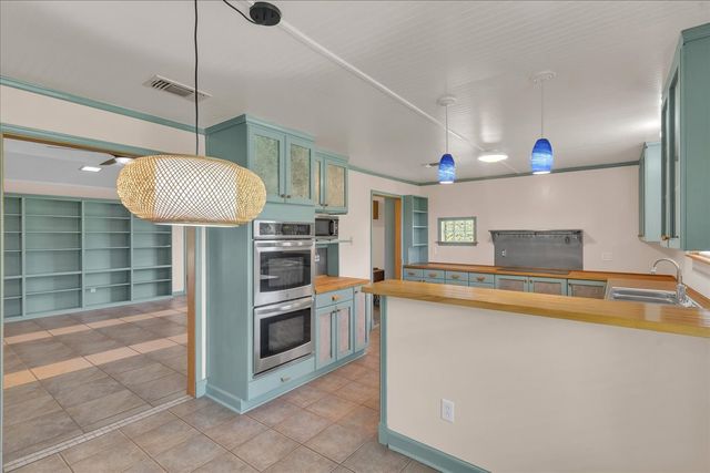 1900 S Duncanville Road, Ovilla, TX 75154