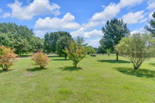 1900 S Duncanville Road, Ovilla, TX 75154
