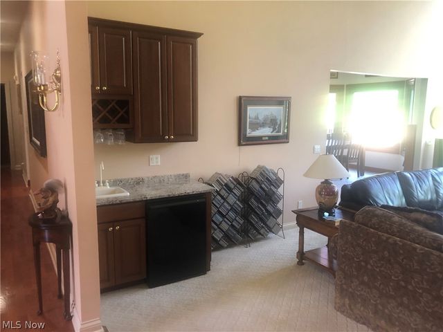 8135 Thackeray Court, Broadview Heights, OH 44147