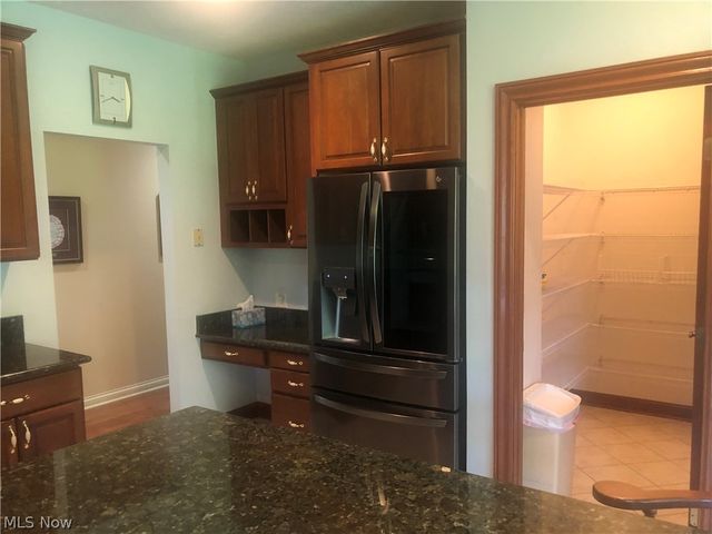 8135 Thackeray Court, Broadview Heights, OH 44147