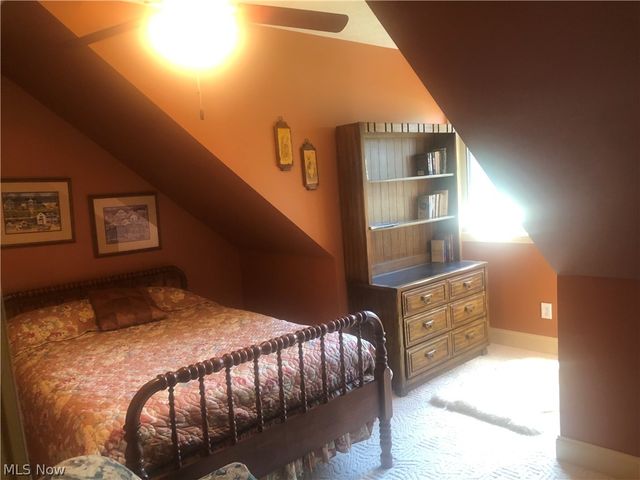 8135 Thackeray Court, Broadview Heights, OH 44147