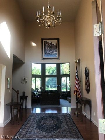 8135 Thackeray Court, Broadview Heights, OH 44147