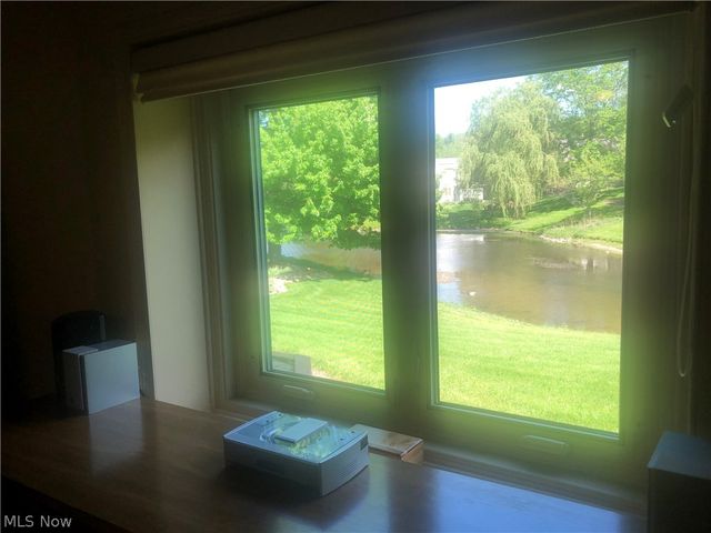 8135 Thackeray Court, Broadview Heights, OH 44147