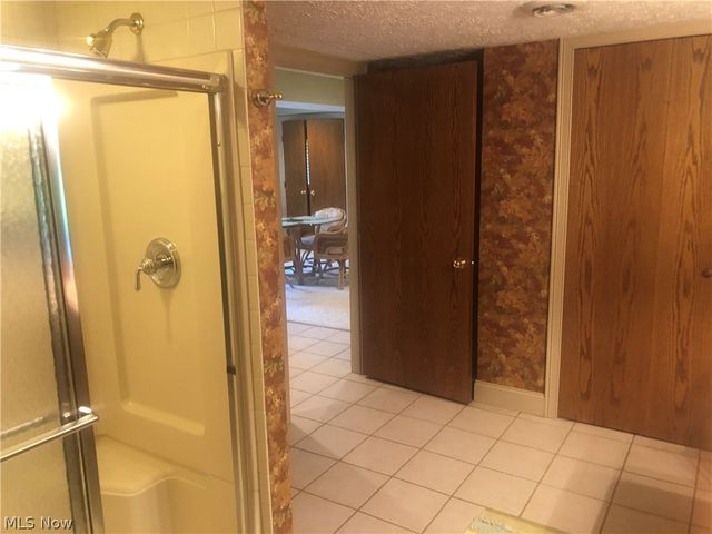 8135 Thackeray Court, Broadview Heights, OH 44147