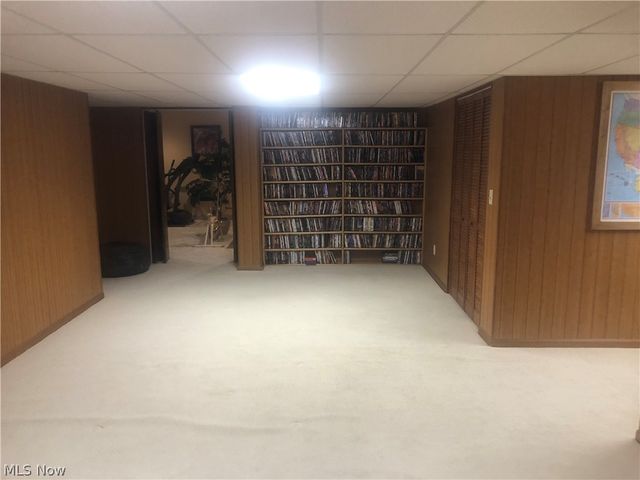 8135 Thackeray Court, Broadview Heights, OH 44147