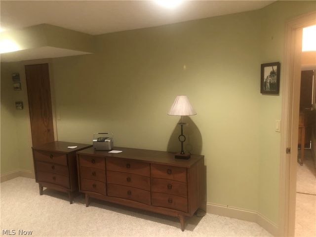 8135 Thackeray Court, Broadview Heights, OH 44147
