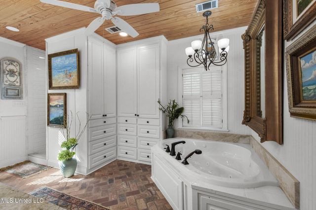 41 Long Cove Court, Madison, MS 39110