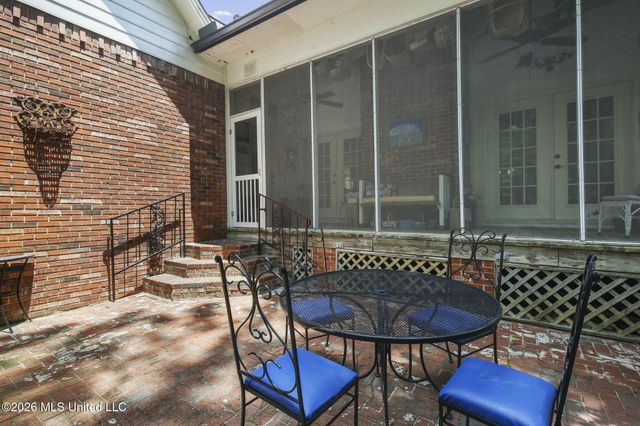 41 Long Cove Court, Madison, MS 39110
