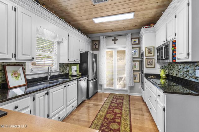 41 Long Cove Court, Madison, MS 39110