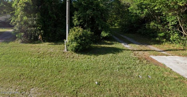 8026 LENOX Avenue, Jacksonville, FL 32221