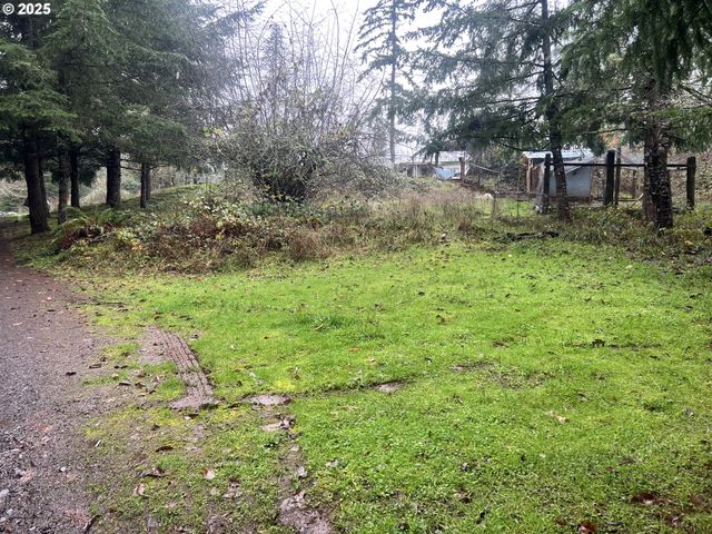 82964 HUNGRY HILL Rd, Creswell, OR 97426
