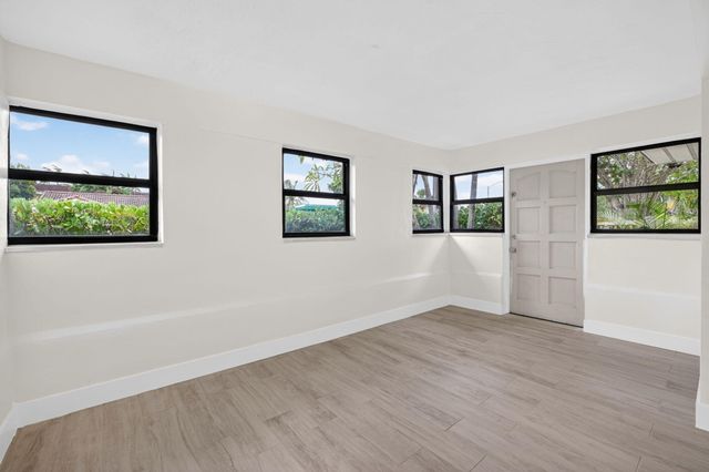 1403 NE 13th Street, Fort Lauderdale, FL 33304