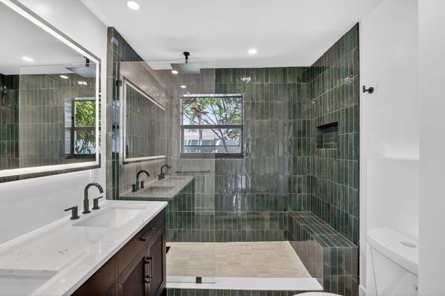 1403 NE 13th Street, Fort Lauderdale, FL 33304