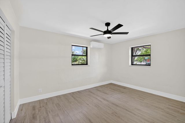 1403 NE 13th Street, Fort Lauderdale, FL 33304