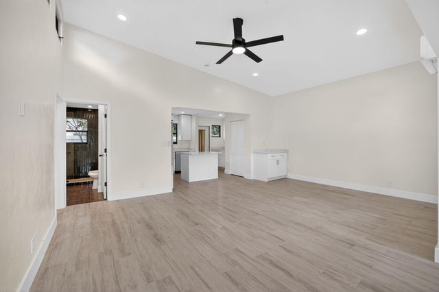 1403 NE 13th Street, Fort Lauderdale, FL 33304