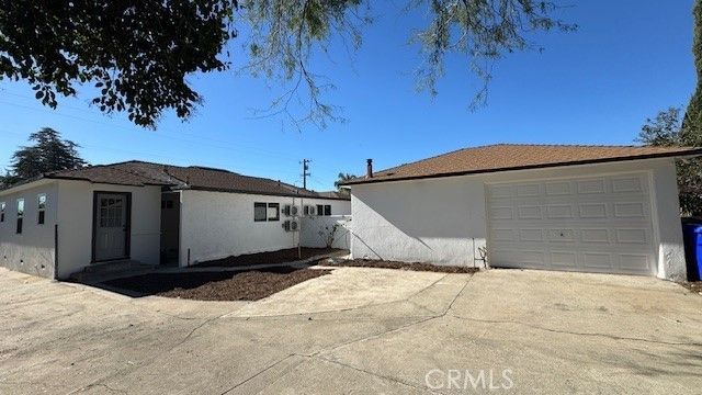 16748 16744 Athol, Fontana, CA 92335