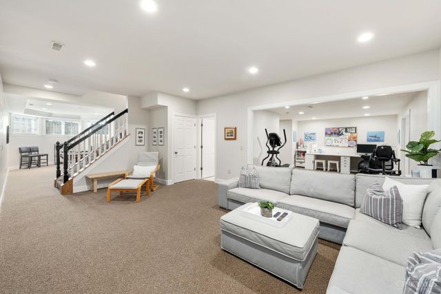 7740 Kugler Mill Road, Sycamore Twp, OH 45243