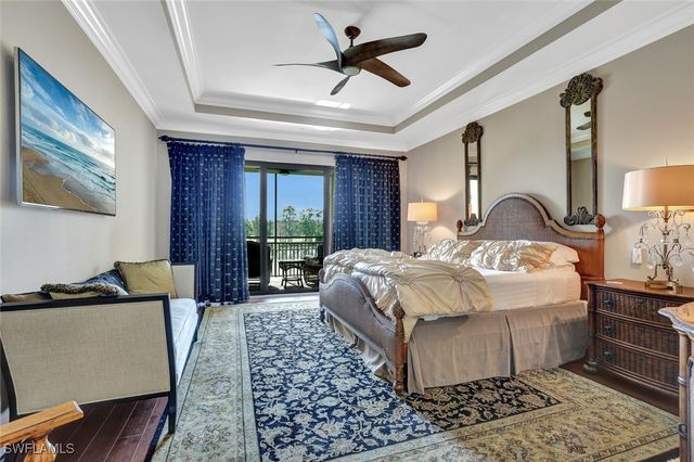 2772 Tiburon BLVD E 5-102, Naples, FL 34109