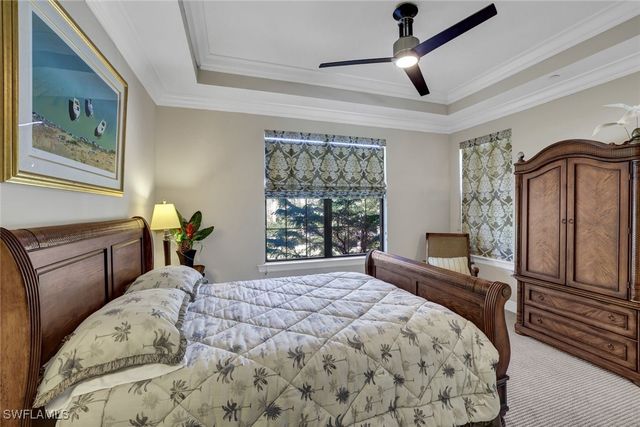 2772 Tiburon BLVD E 5-102, Naples, FL 34109