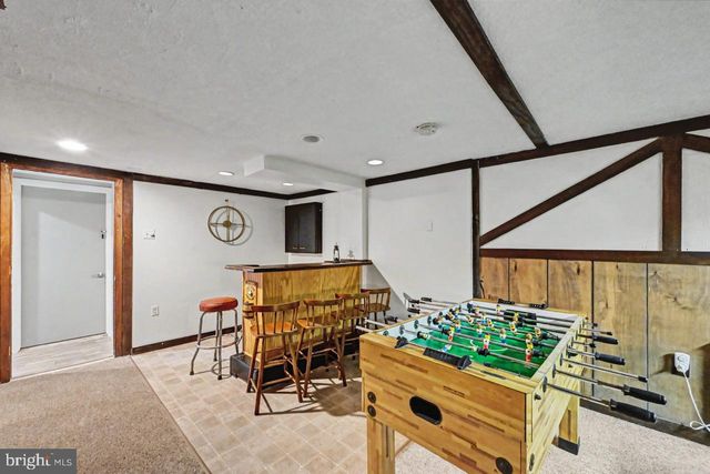 56 DRYDEN DR, Albrightsville, PA 18210
