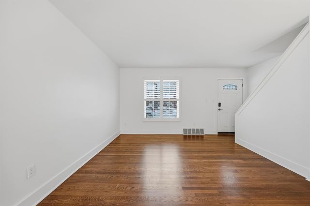 23208 Edsel Ford Court, St Clair Shores, MI 48080