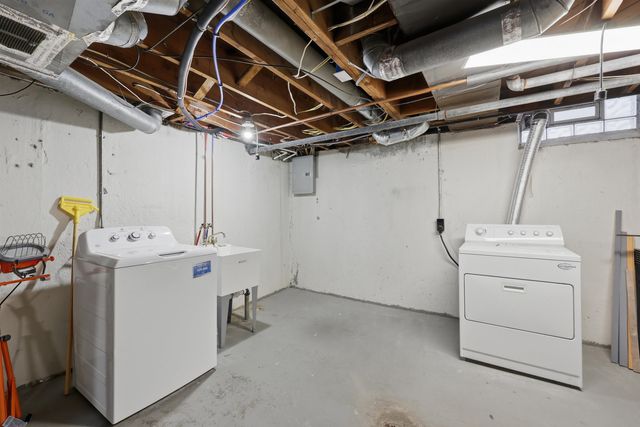 23208 Edsel Ford Court, St Clair Shores, MI 48080