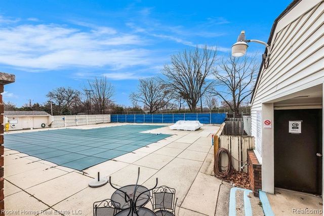 23208 Edsel Ford Court, St Clair Shores, MI 48080