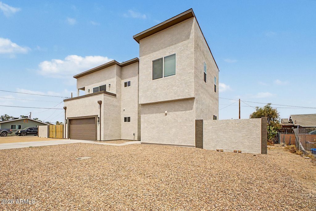 210 S 2ND Street W, Buckeye, AZ 85326 — photo 3