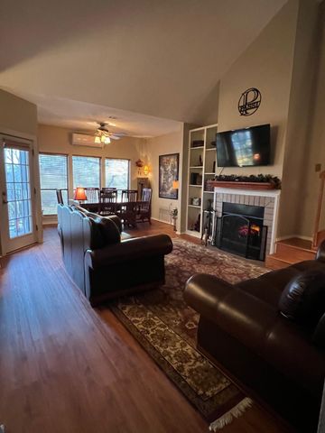 151 Summer Place Circle, Pottsboro, TX 75076