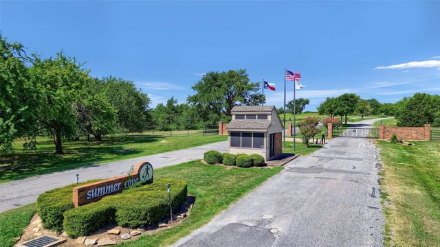 151 Summer Place Circle, Pottsboro, TX 75076