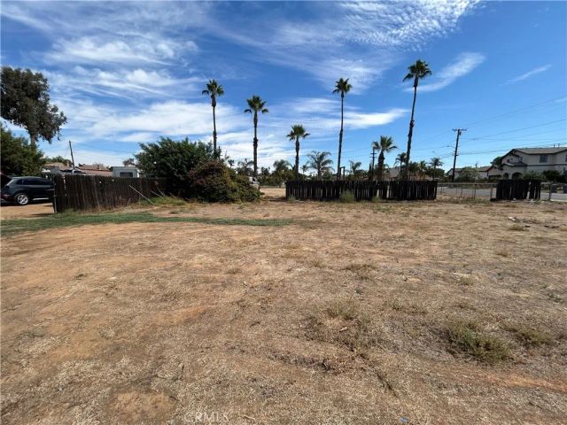 10351 Wells Avenue, Riverside, CA 92505