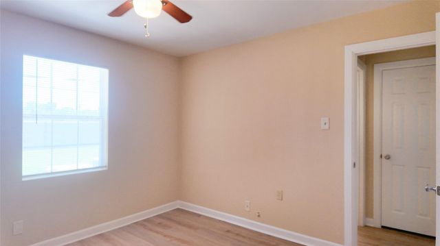 1221 Bayou Shore Drive, Galveston, TX 77551