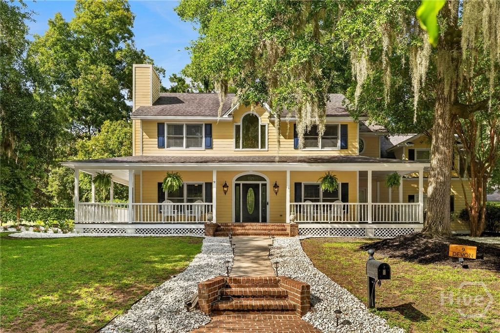 Image 1 of property listing at 9 Devon Road, Savannah, GA 31419