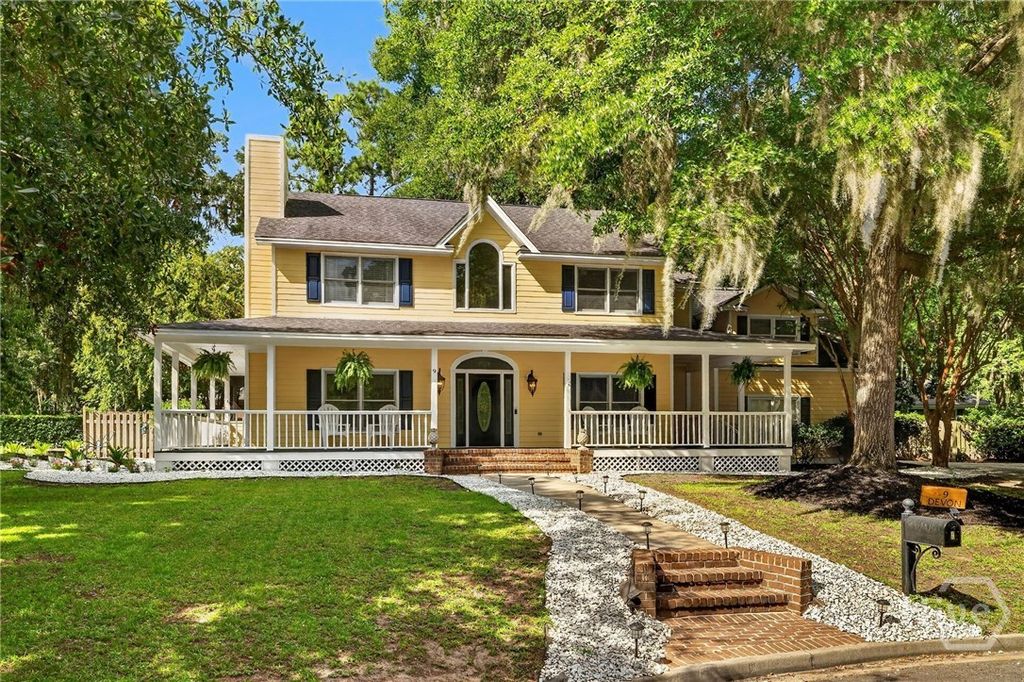 Image 2 of property listing at 9 Devon Road, Savannah, GA 31419