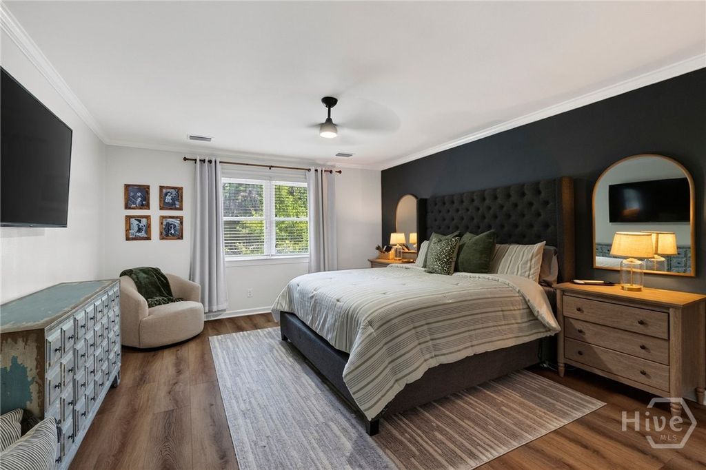 Image 33 of property listing at 9 Devon Road, Savannah, GA 31419