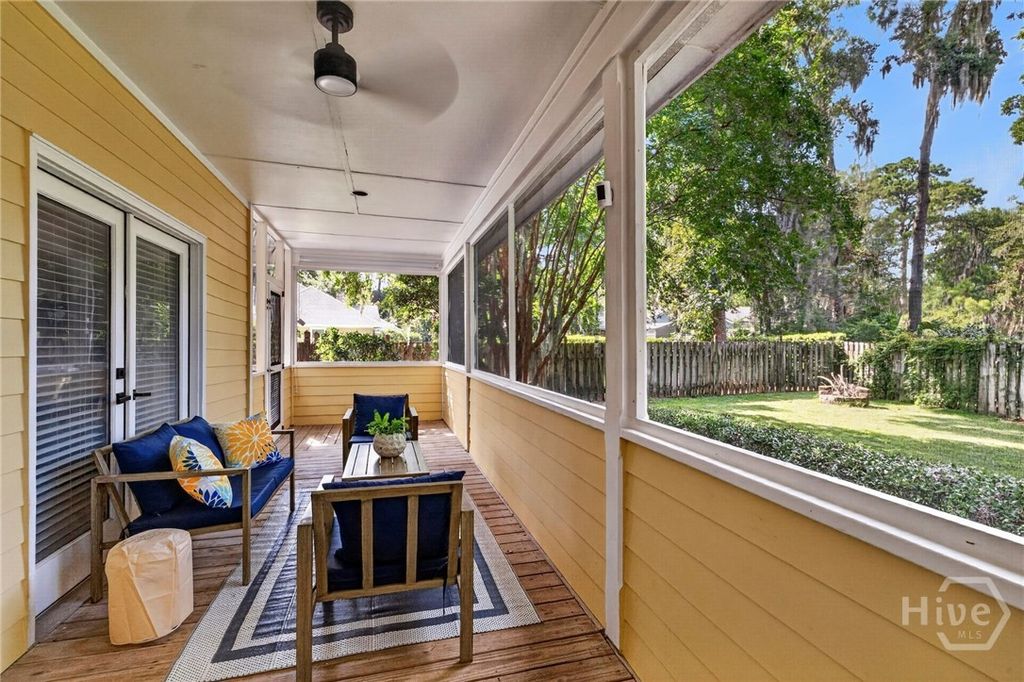 Image 52 of property listing at 9 Devon Road, Savannah, GA 31419