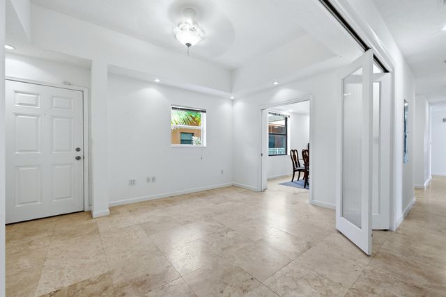 1640 Presidential Way 501, West Palm Beach, FL 33401