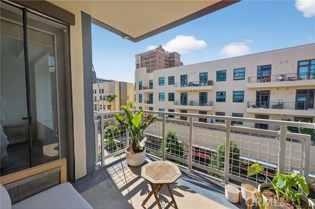 150 The Promenade 415, Long Beach, CA 90802