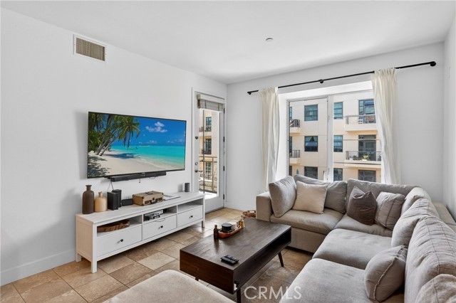 150 The Promenade 415, Long Beach, CA 90802