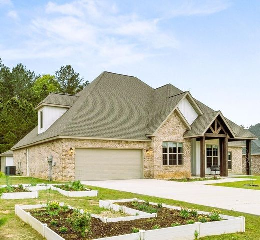 145 TRACIE DRIVE, Leesville, LA 71446