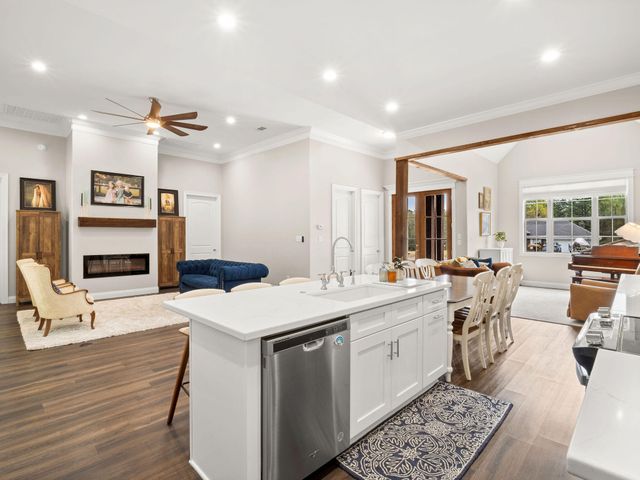 145 TRACIE DRIVE, Leesville, LA 71446