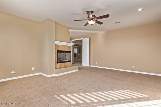 9805 QUEEN CHARLOTTE Drive, Las Vegas, NV 89145