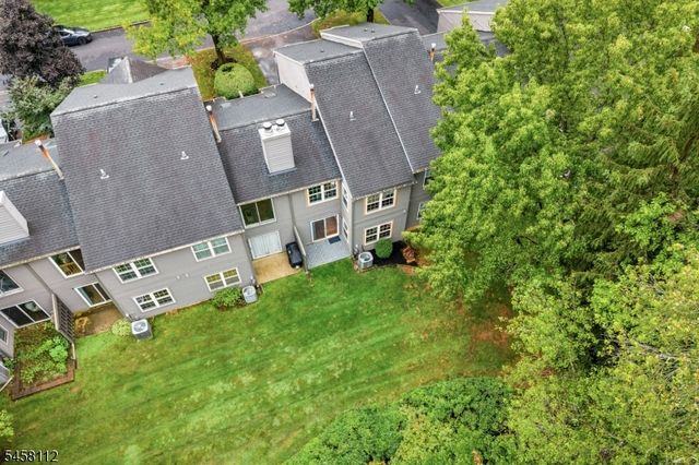 3 Brookline Ct E, Montgomery Twp., NJ 08540