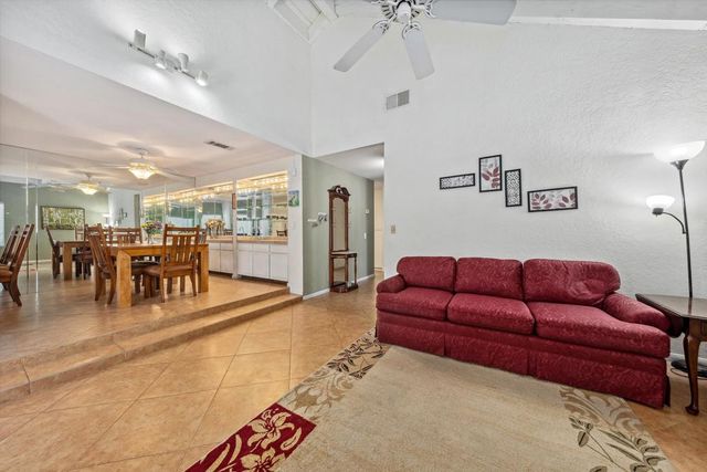 35 Pueblo Vista Drive, Palm Springs, CA 92264