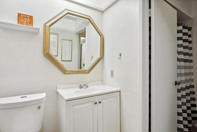 35 Pueblo Vista Drive, Palm Springs, CA 92264