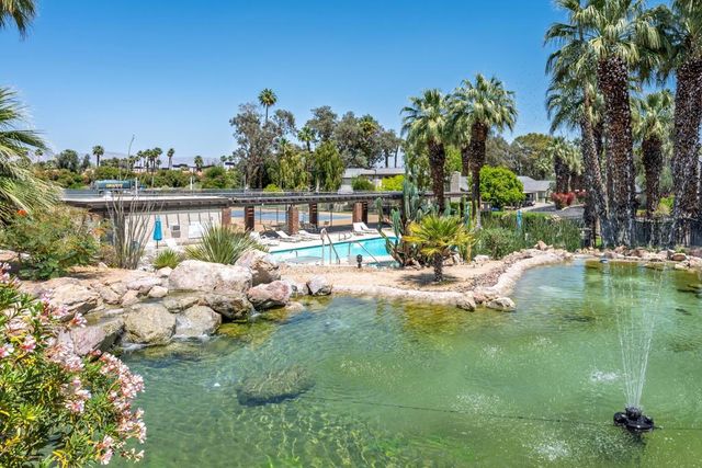 35 Pueblo Vista Drive, Palm Springs, CA 92264