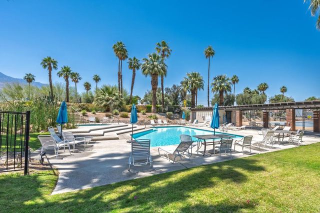 35 Pueblo Vista Drive, Palm Springs, CA 92264